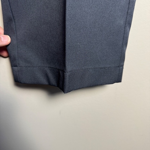 HAGGAR Cool 18 Men's Dress Pants Gray Size Tag: 36x30 Gripper‎ Waistband Slacks - Picture 2 of 14